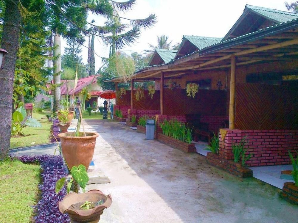 Sitamiang Resort Hotel Bogor Exteriör bild